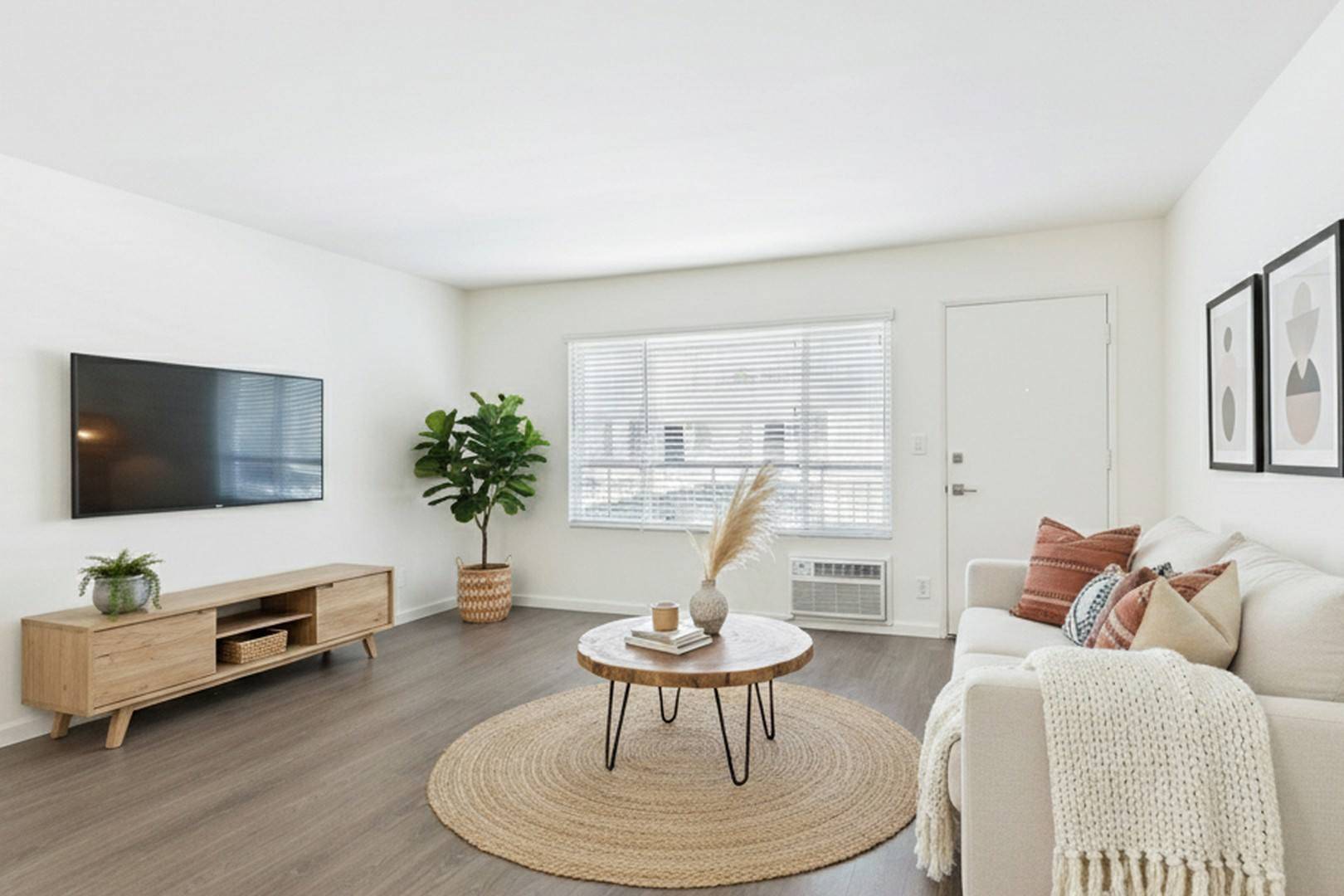 property for rent #3